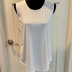 Zyia Sleeveless Tank, L, EUC, White
